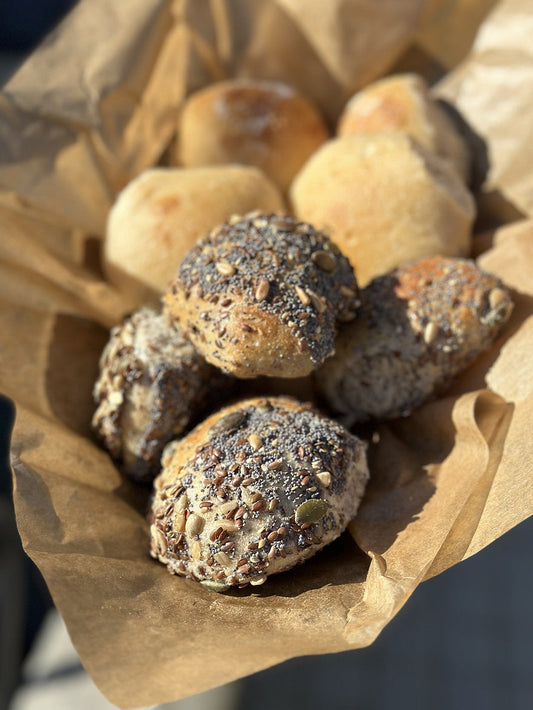 Pão de Água ou Sementes mini | Massa Mãe | 4 un